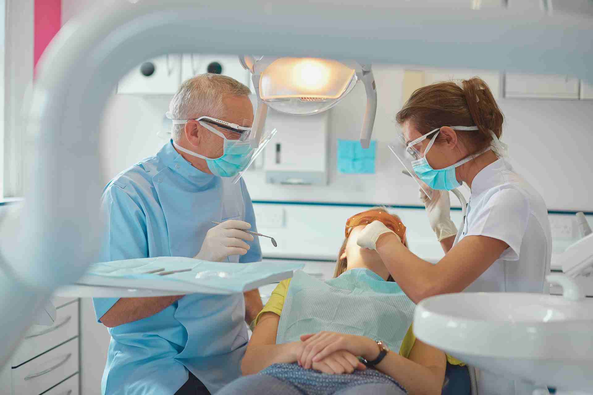 Dentist in Cool, CA